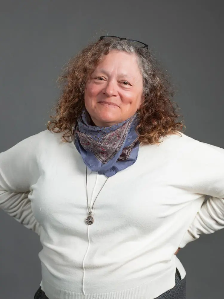Shelley Lowe